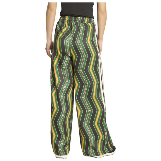 Adidas Γυναικείο παντελόνι φόρμας x FARM Tiro Track Pants Adidas Γυναικείο παντελόνι φόρμας x FARM Tiro Track Pants